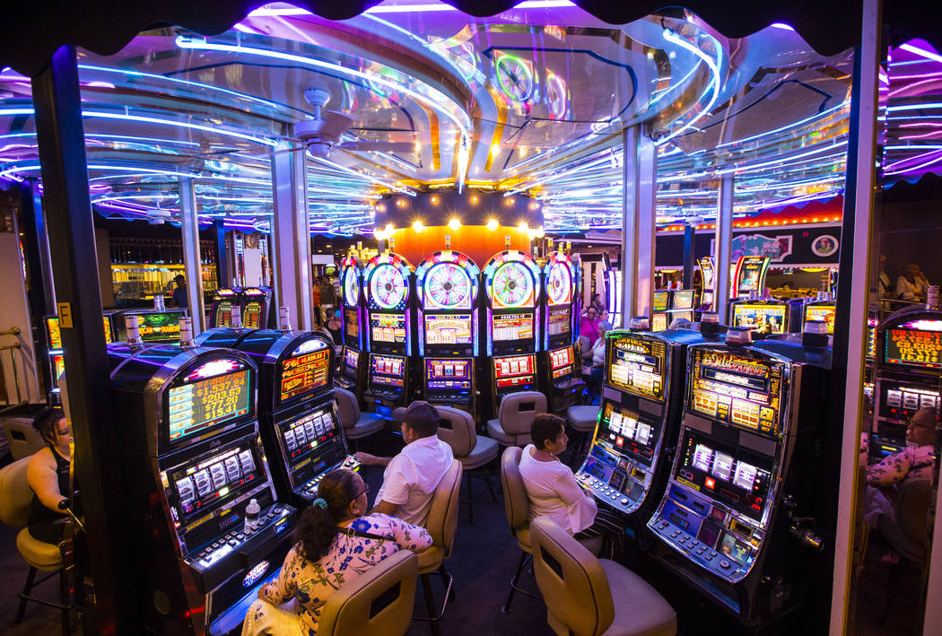 The Evolution of Online Casinos, a Modern Gambling Frontier